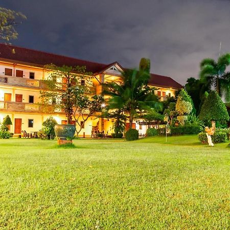 Pn Gold Resort Банг Саен Экстерьер фото