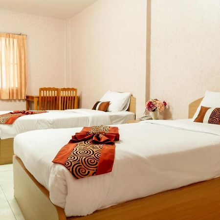 Pn Gold Resort Банг Саен Экстерьер фото