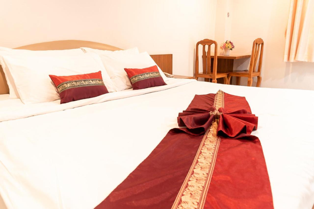 Pn Gold Resort Банг Саен Экстерьер фото