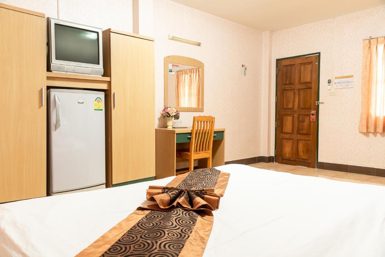 Pn Gold Resort Банг Саен Экстерьер фото
