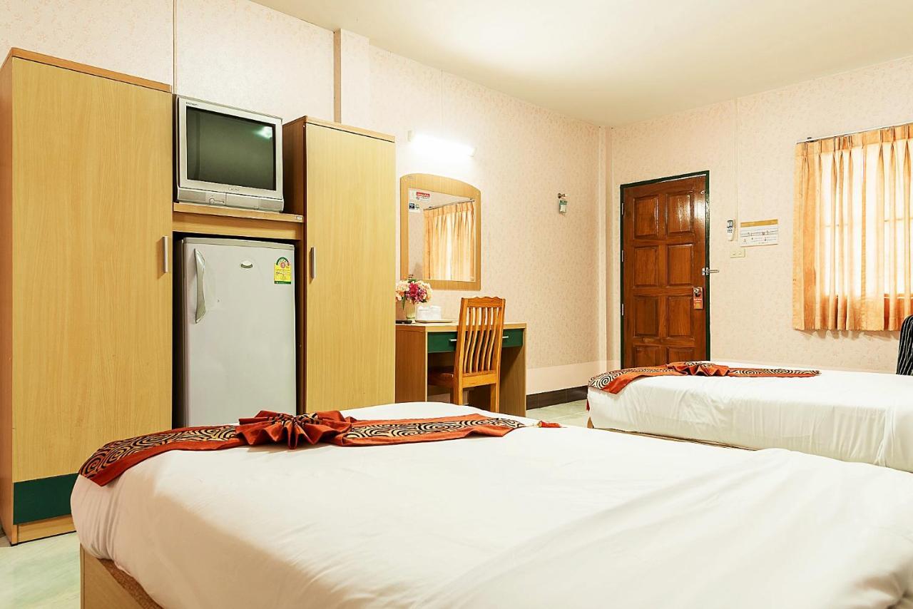 Pn Gold Resort Банг Саен Экстерьер фото