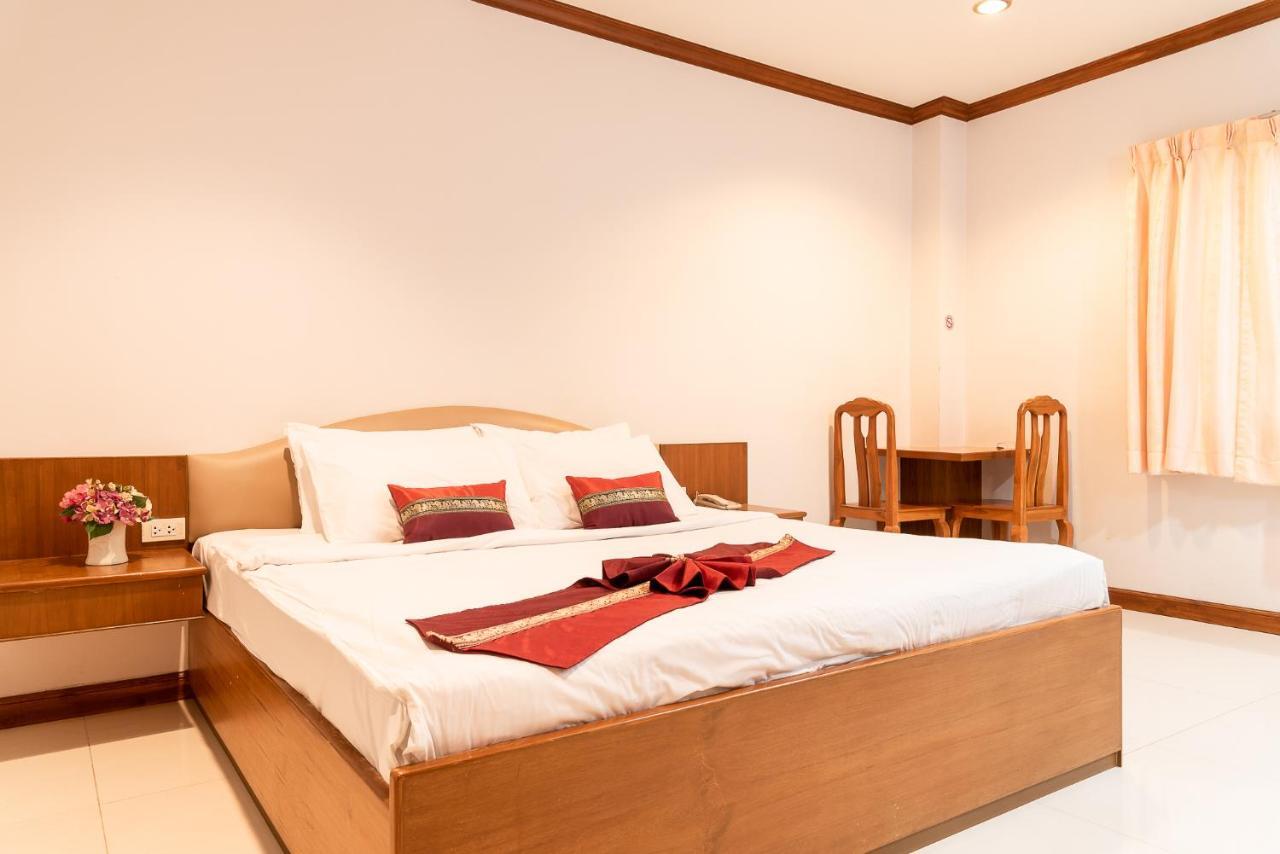 Pn Gold Resort Банг Саен Экстерьер фото