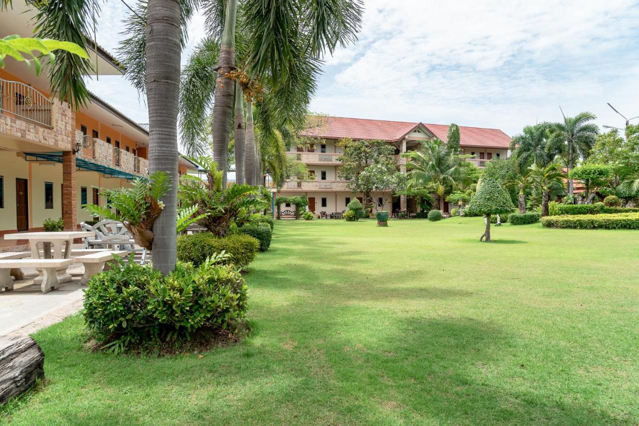 Pn Gold Resort Банг Саен Экстерьер фото