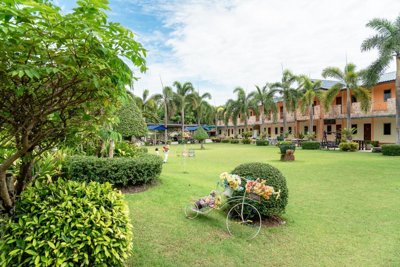 Pn Gold Resort Банг Саен Экстерьер фото